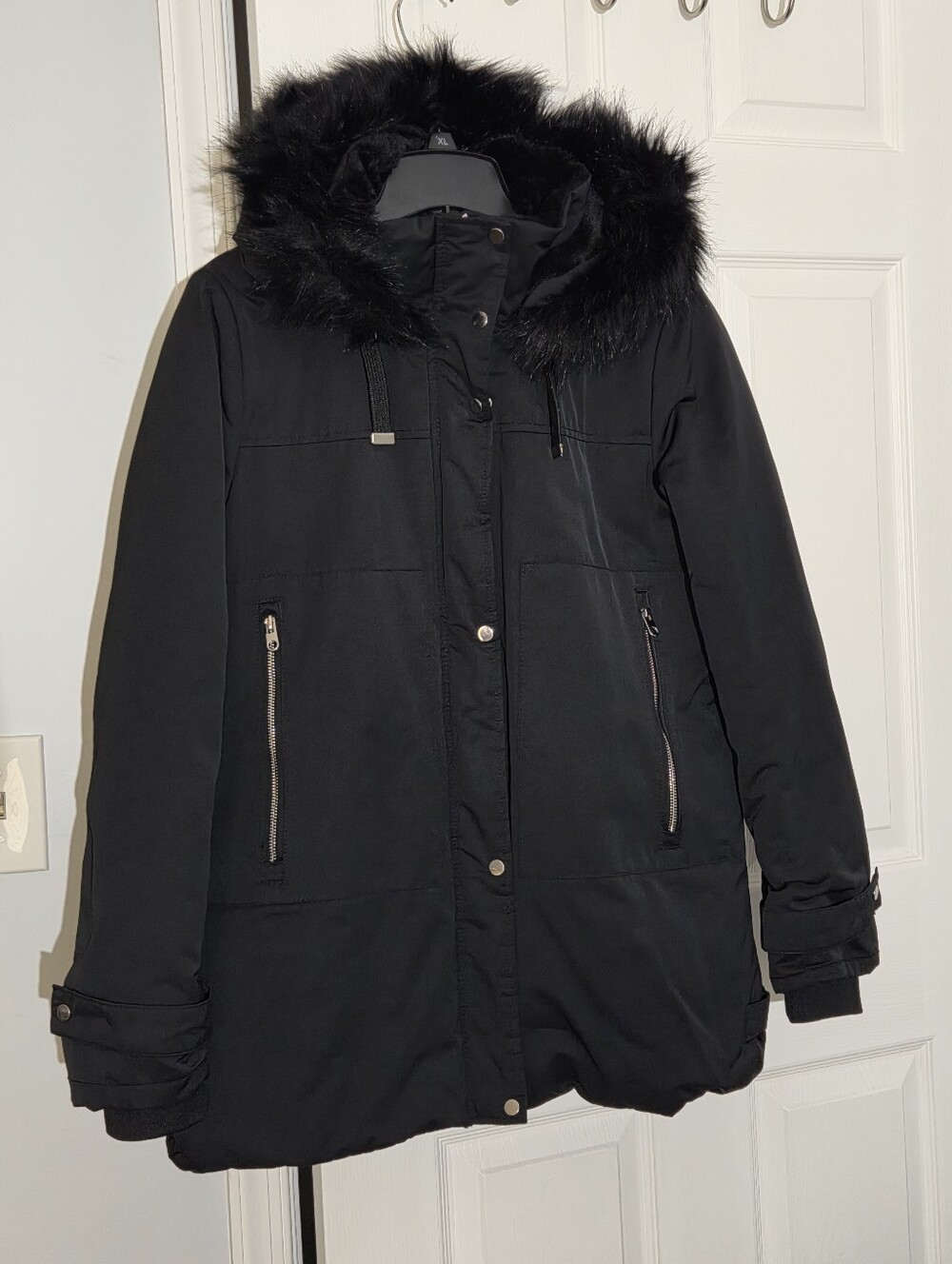 Zara Black Hooded Puffer Coat with Faux-Fur Trim